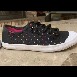 Girls slip on Keds 💜